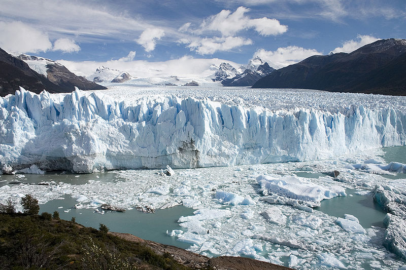 Perito Moreno Glacier Argentina. Lej bil på Billeje.info