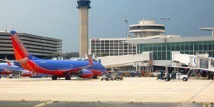, Biludlejningscenter i Tampa Lufthavn forsinket
