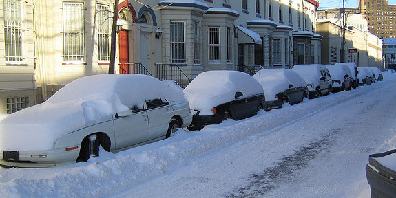 Det kan være en god ide at have vinterdæk på sin lejebil